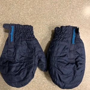 Patagonia baby puff mitten